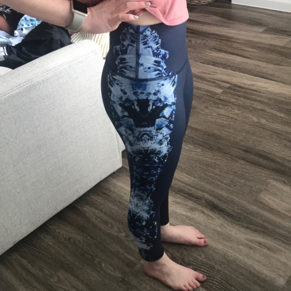 Alo Yoga Diamond Crop leggings